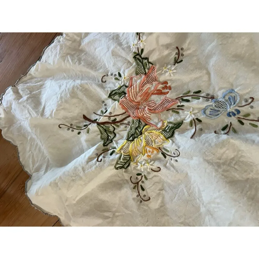 Unbranded vintage beige
